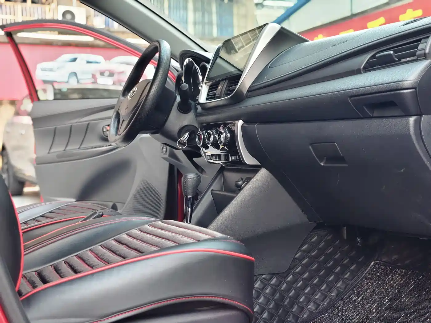 Toyota YARiS L Zhi Xiang 2021 1.5L CVT Leading Edition фото 12