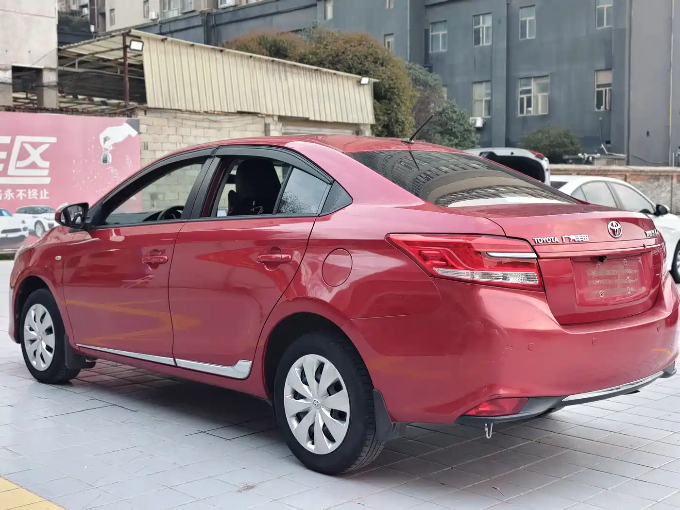 Toyota YARiS L Zhi Xiang 2021 1.5L CVT Leading Edition фото 19