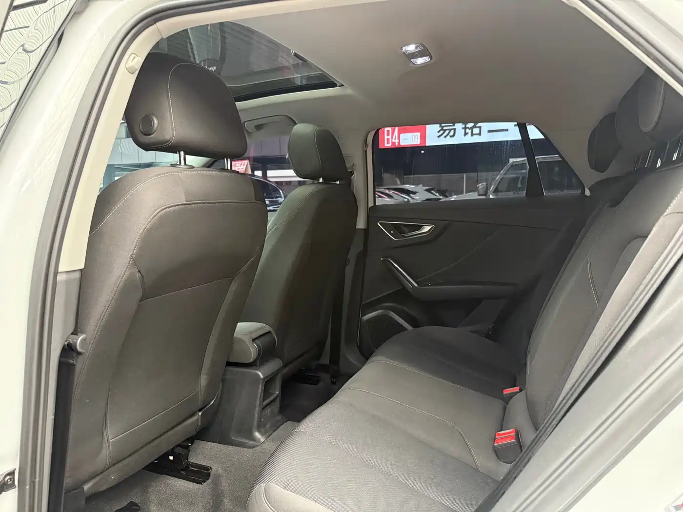 Audi Q2L 2018 35 TFSI Launch Exclusive Edition China V фото 15