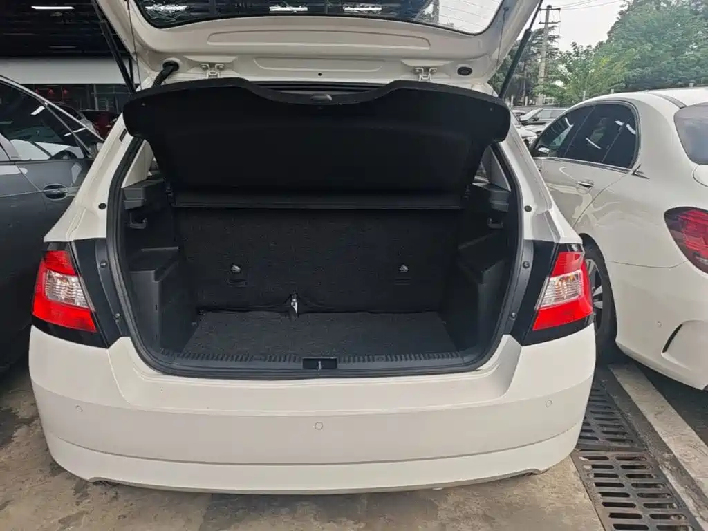 Photo 19 - Škoda Fabia