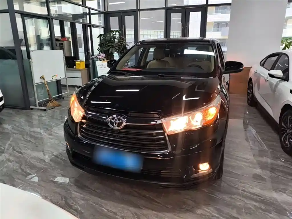 Toyota Highlander 2017 2.0T 4WD Elite 7-Seater фото 3