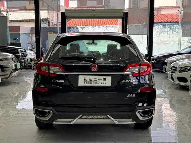 Honda Avancier 2017 240TURBO 2WD Luxury Edition — фото 5
