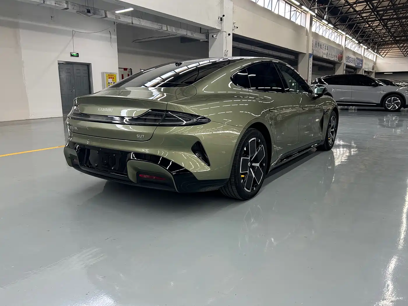 XIAOMI CAR XIAOMI SU7