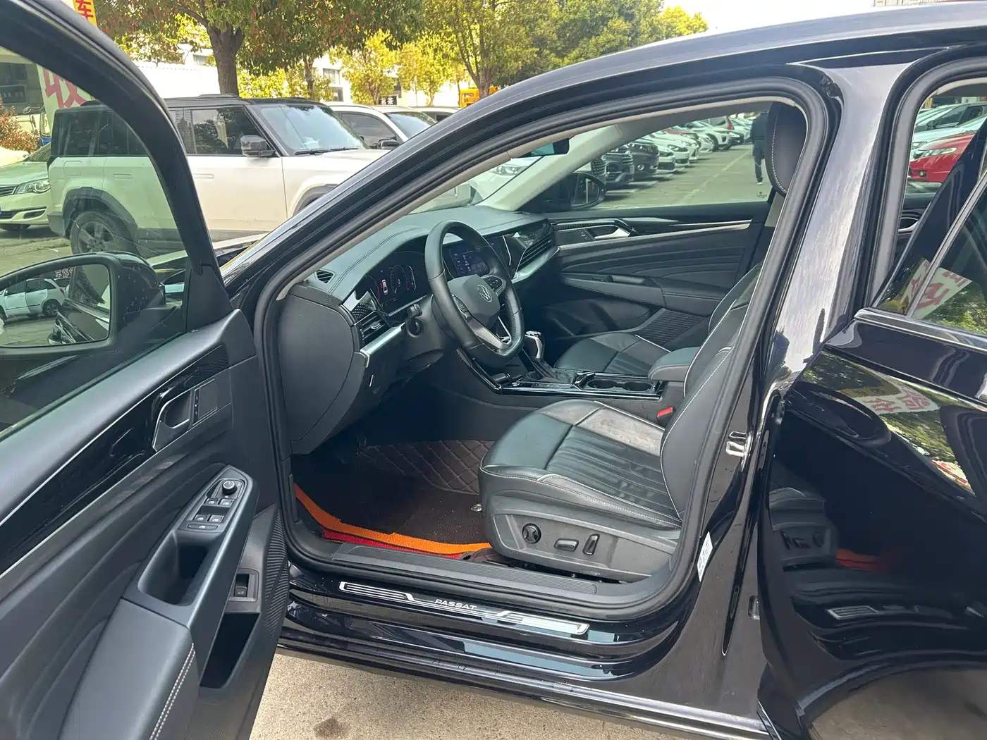Volkswagen Passat 2022 330TSI Starlight Elite Edition фото 4