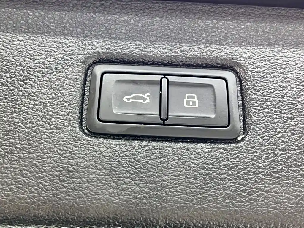Photo 12 - Audi Q7