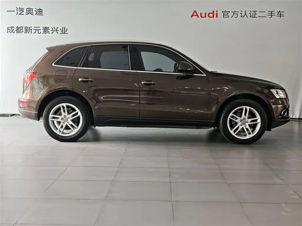 Audi Q5 2017 Plus 40 TFSI Technology фото 3