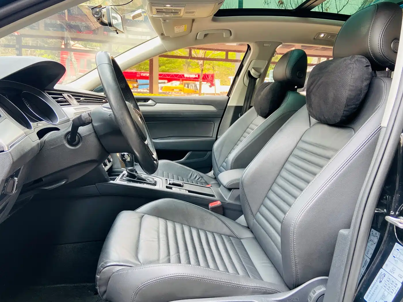 Volkswagen Magotan 2018 280TSI DSG Premium фото 8