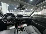 Photo 15 - Honda Vezel