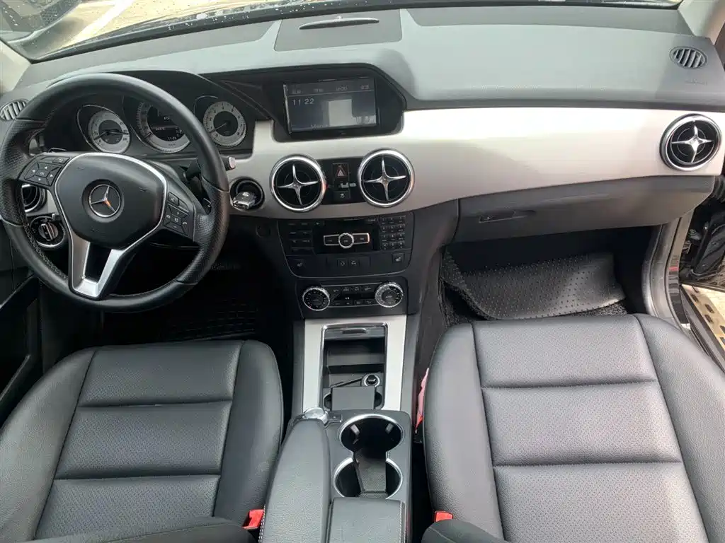 Mercedes-Benz GLK-Class 2013 GLK 300 4MATIC Dynamic фото 6