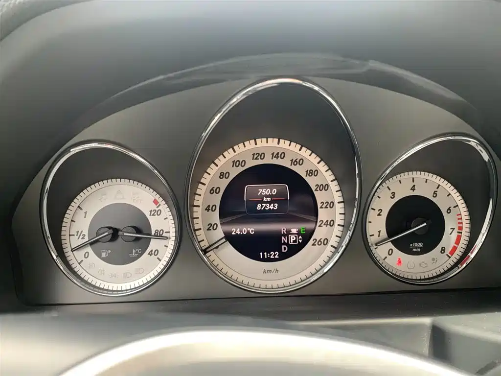 Mercedes-Benz GLK-Class 2013 GLK 300 4MATIC Dynamic фото 12