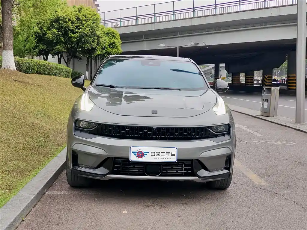 Lynk & Co 05 2020 2.0TD 4WD Power Plus фото 2