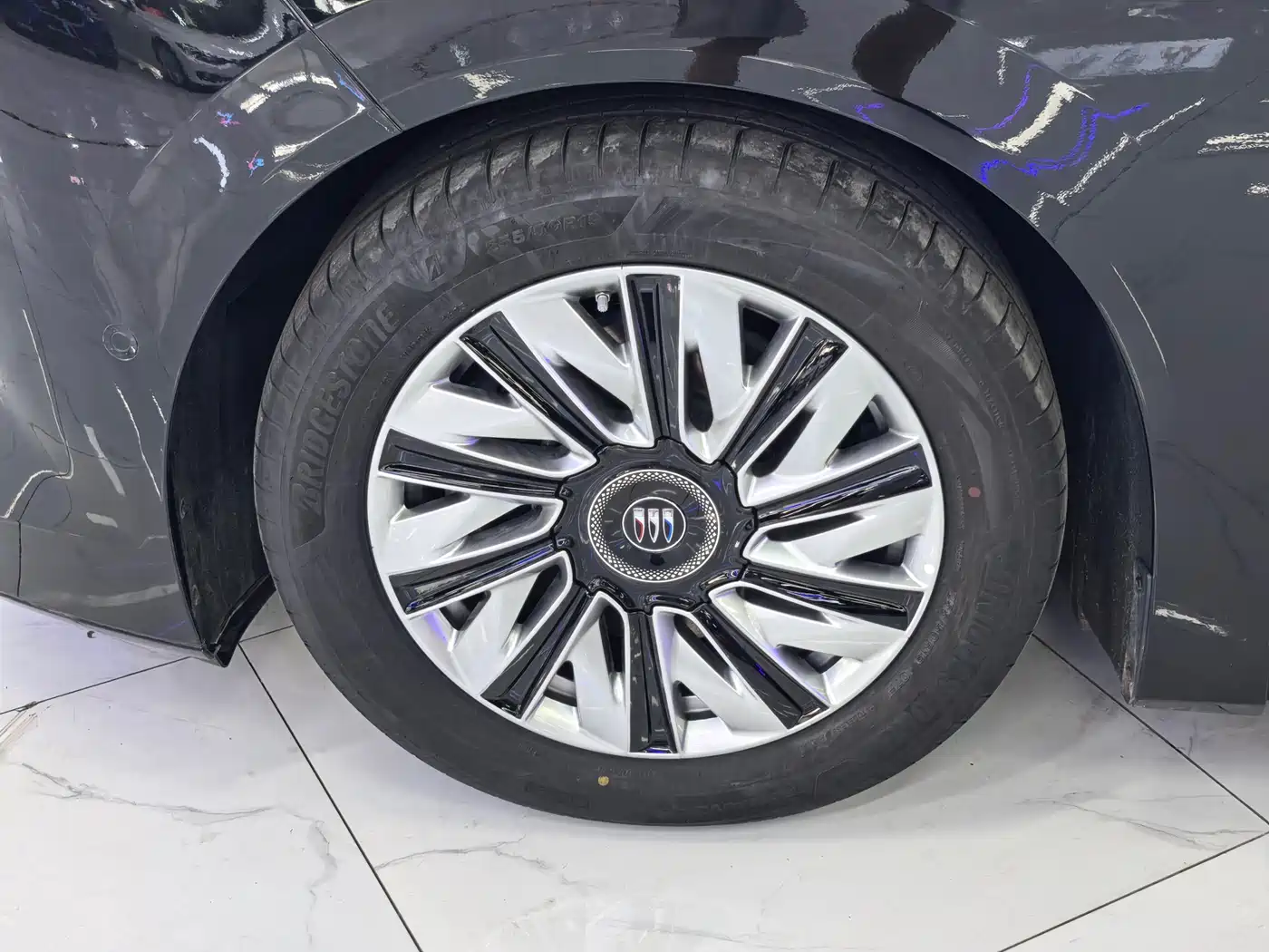 Buick Zhijing Shijia 2026 Model PHEV Base Version фото 16