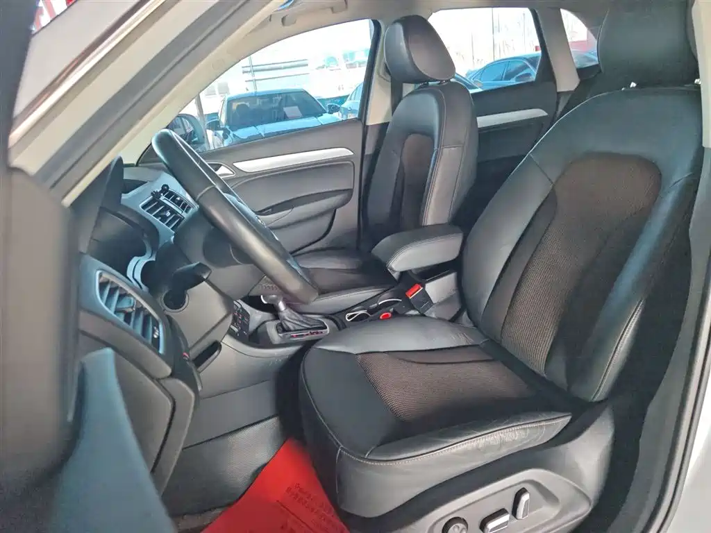 Audi Q3 2017 35 TFSI Fashion фото 9