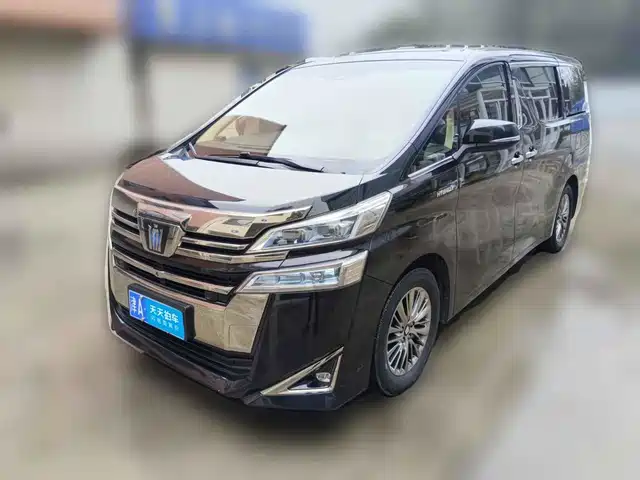 Toyota Vellfire 2021 Crown Hybrid 2.5L HV Luxury Edition — фото 1