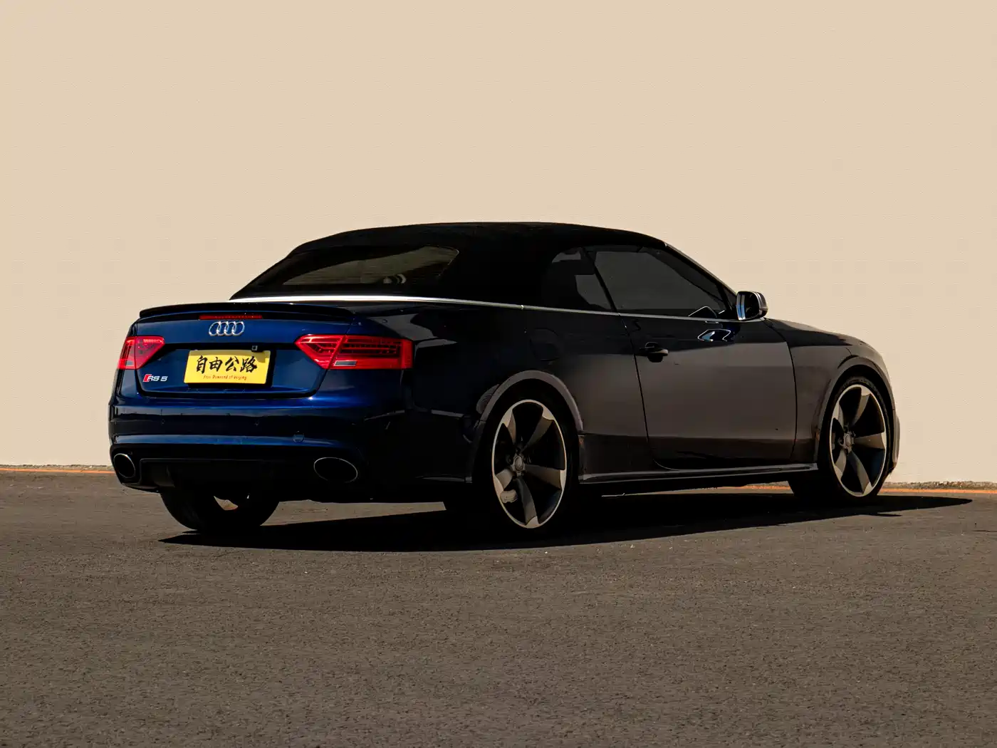 Audi RS 5 2013 RS 5 Cabriolet фото 16