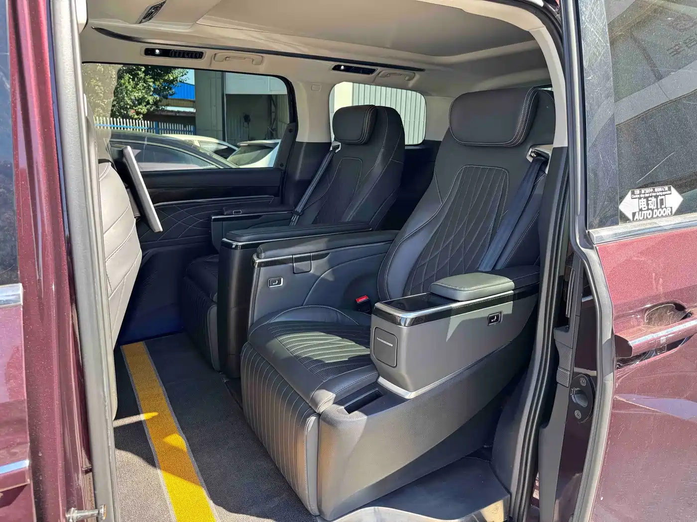 SAIC Maxus Maxus G90 2022 2022 2.0T Interstellar 7-seater