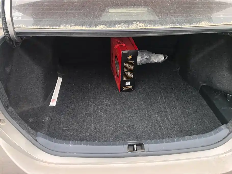 Toyota Corolla 2017 1.2T CVT GL-i фото 4