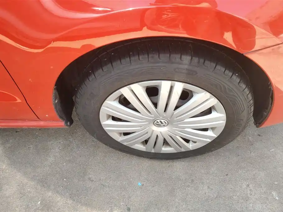 Volkswagen Polo 2016 1.6L Automatic Comfort фото 6