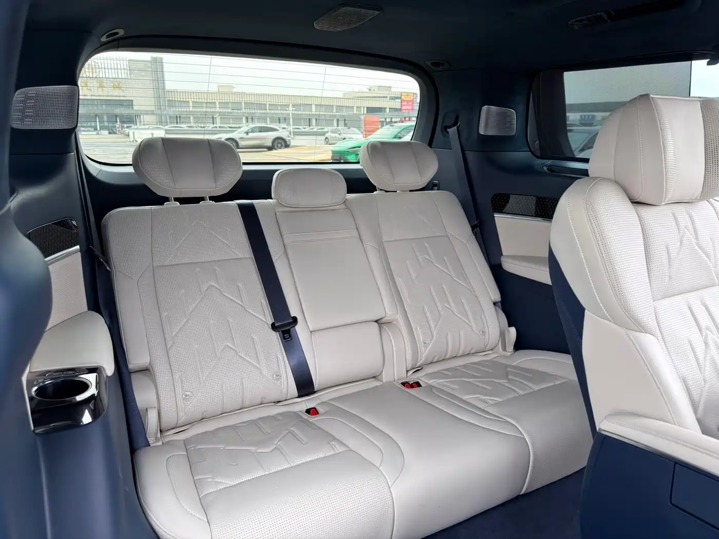 ZEEKR EXTREME KRYPTON 009