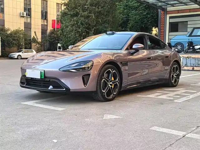 XIAOMI CAR XIAOMI SU7