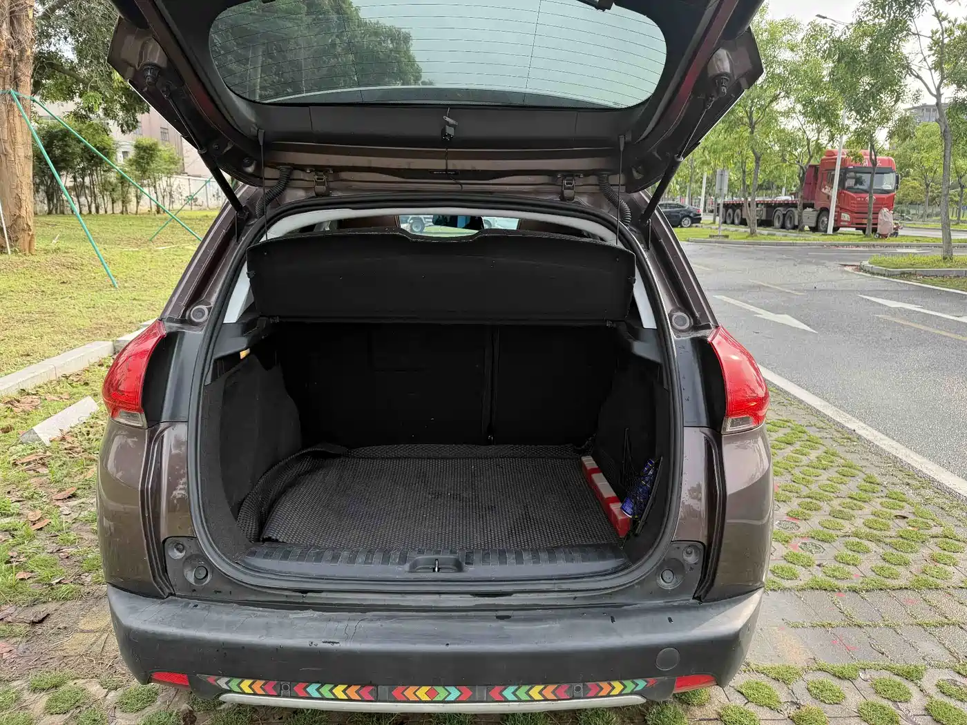 Peugeot 2008 2014 1.6L Automatic Fashion Edition фото 19