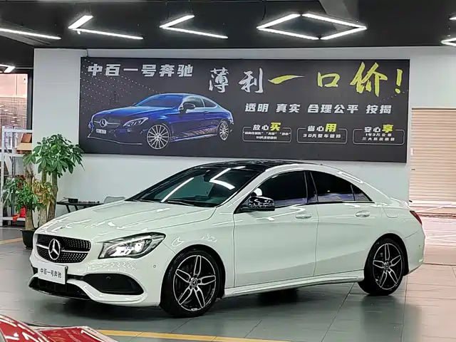 MERCEDES-BENZ CLA