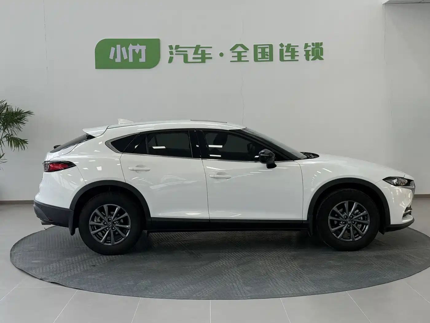 MAZDA CX-4
