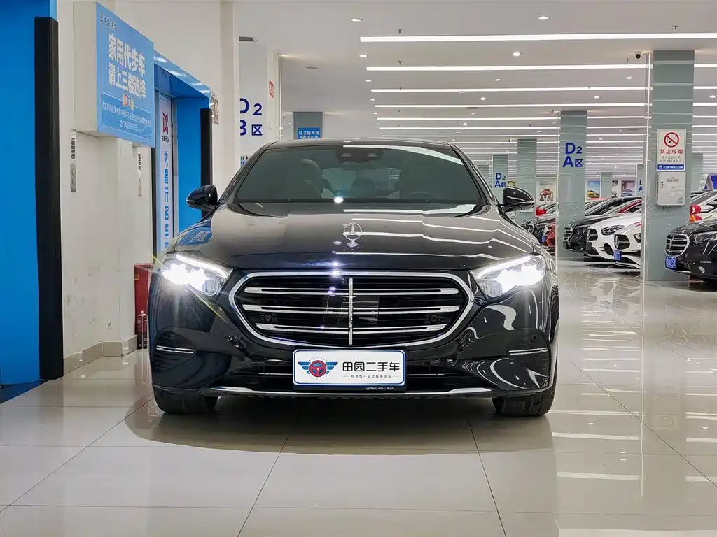 Mercedes-Benz E-Class 2025 E 300 L Fashion фото 2