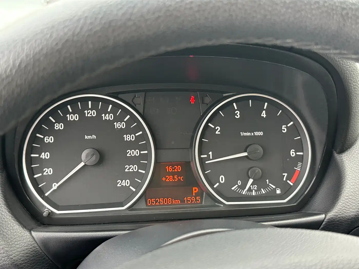 BMW 1 Series (Import) 2011 2010 120i Sport Limited Edition