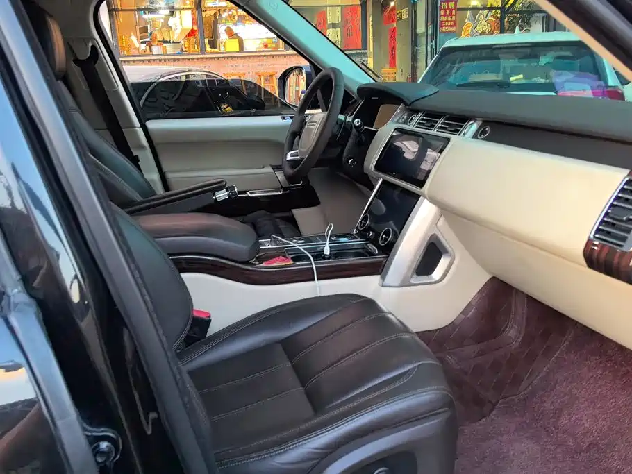 Land Rover Range Rover 2017 2016 3.0 SC V6 Vogue LWB