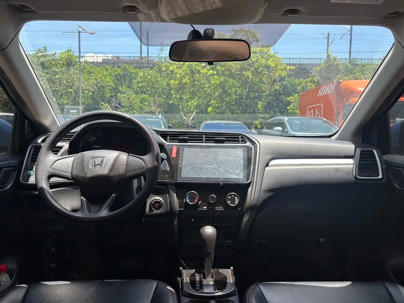 Honda Gienia 2018 2017 1.5L CVT Classic Edition