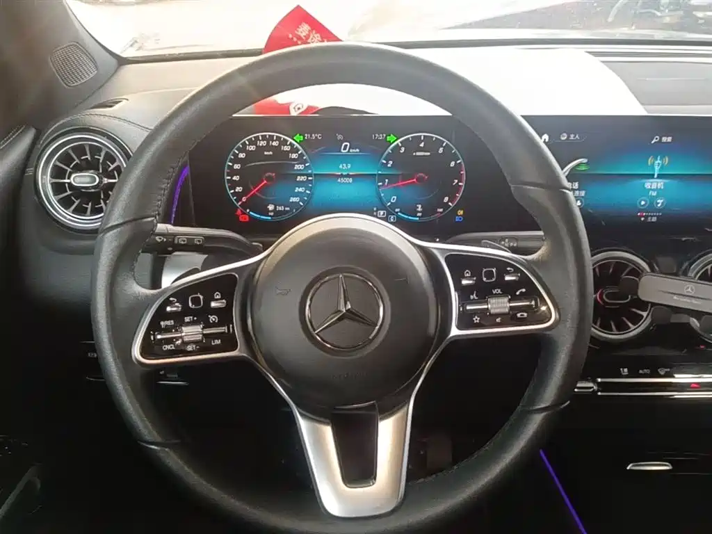 Mercedes-Benz GLB 2022 Model GLB 200 Dynamic Edition фото 11