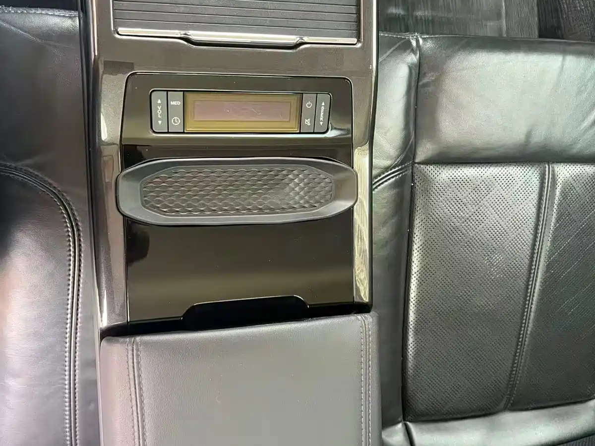 Ford Taurus 2019 EcoBoost 245 Premium Edition фото 14