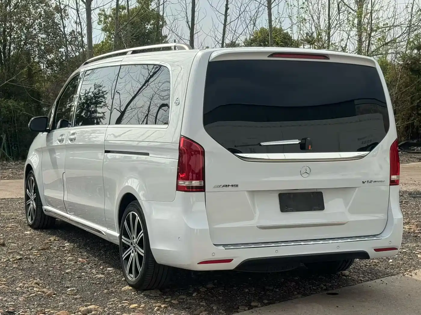 Mercedes-Benz V-Class 2022 V 260 L Long Wheelbase Luxury Edition фото 5