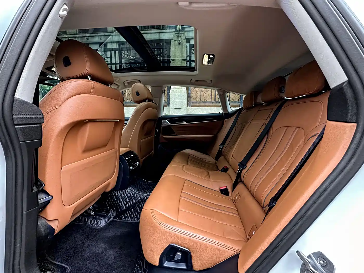 BMW 6 Series GT 2019 630i Luxury Design Package фото 15