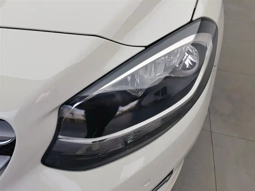 Mercedes-Benz B-Class 2015 B 200 Dynamic фото 7