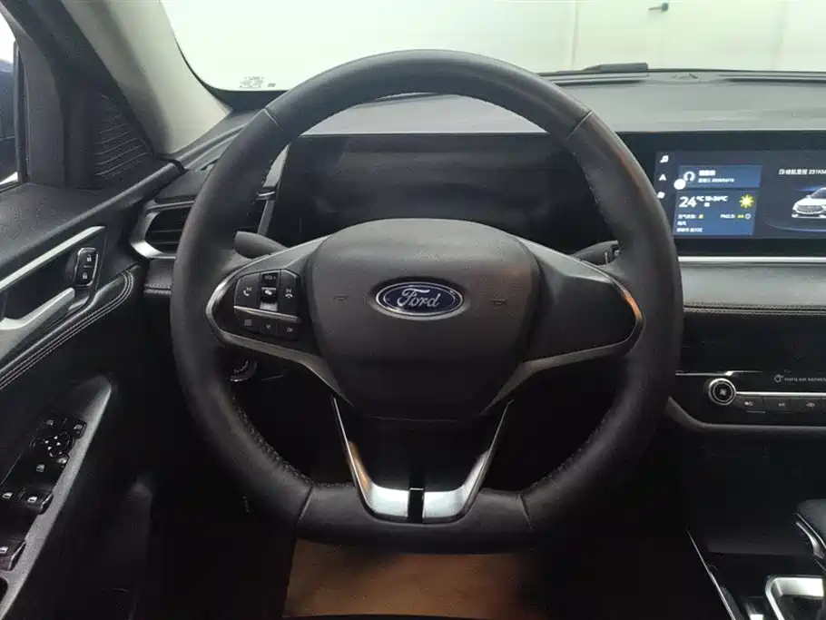 Ford Escort 2022 2021 1.5L Automatic Diamond Edition