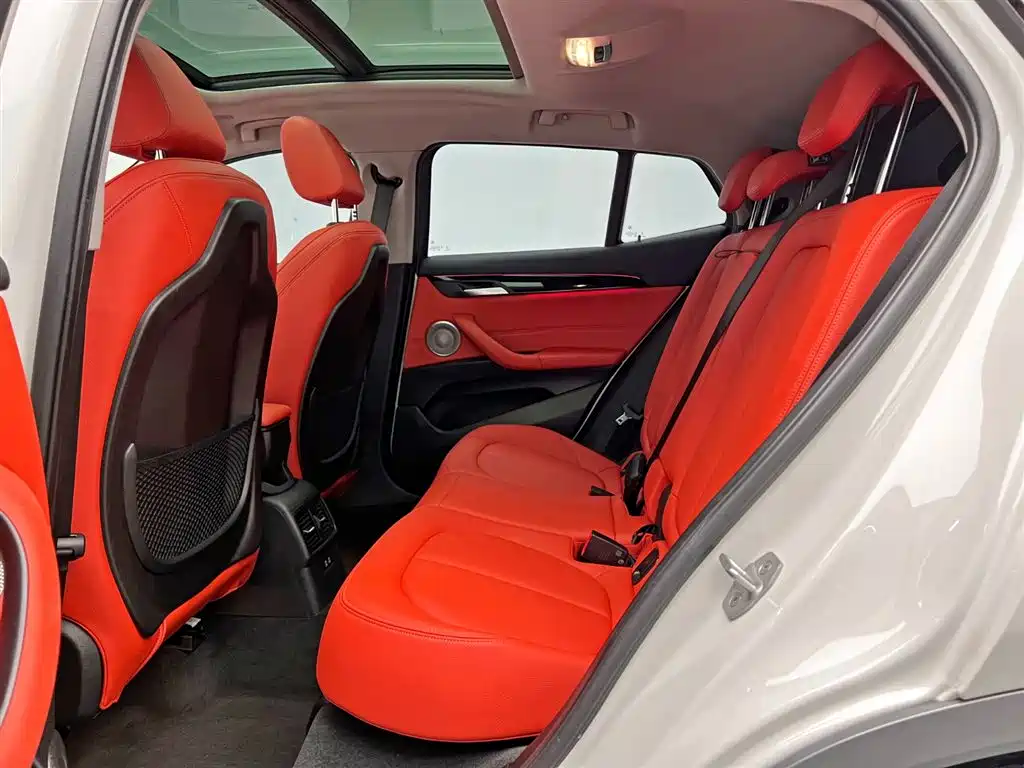 BMW X2 2023 sDrive25i M Off-Road Package фото 18