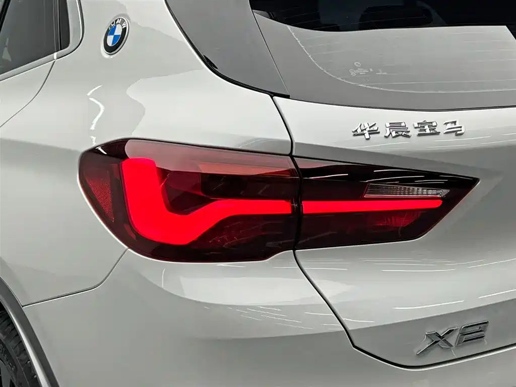 BMW X2 2023 sDrive25i M Off-Road Package фото 11