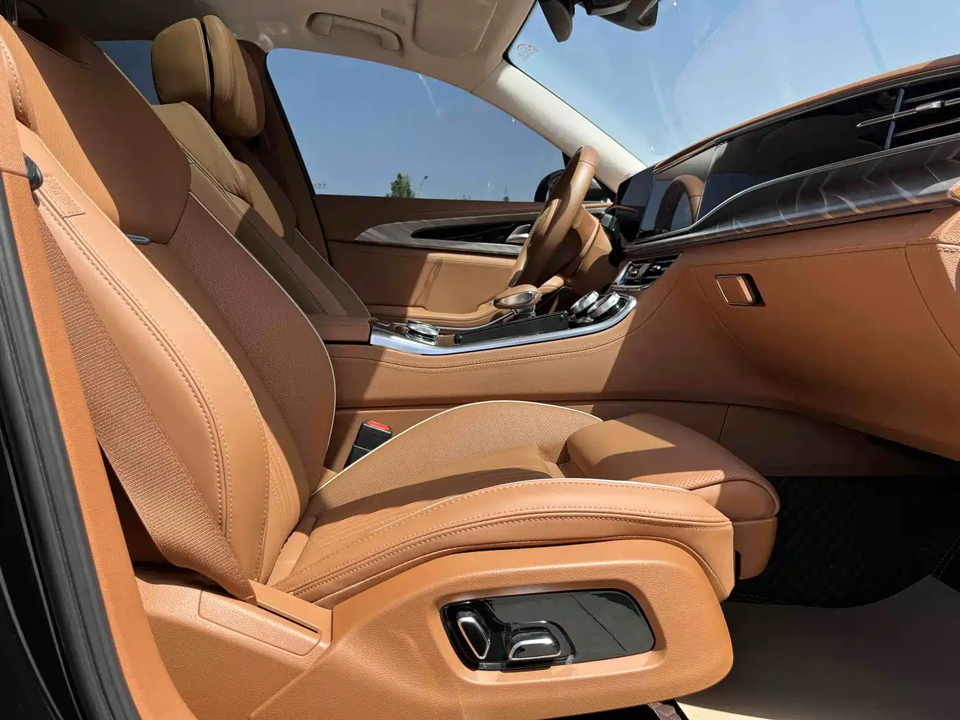 Hongqi H9 2020 2.0T Smart Connection Qi Xiang Edition фото 15