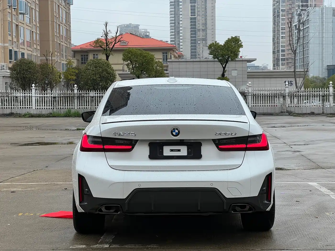 BMW 3 Series 2024 325Li M Sport Shadowline Package фото 11