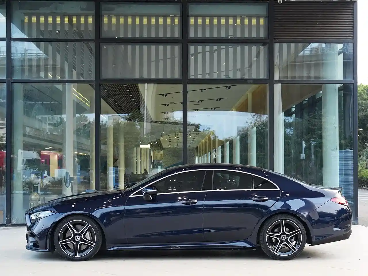 Mercedes-Benz CLS 2021 Facelift CLS 300 Luxury фото 3