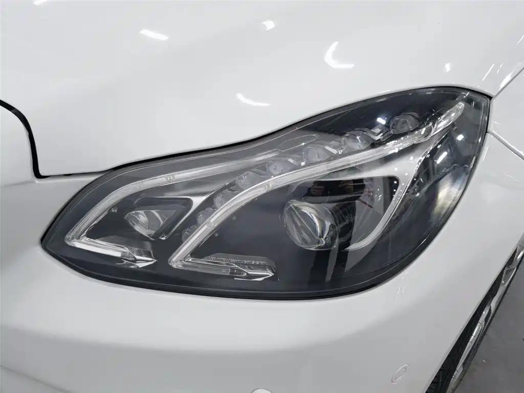 Mercedes-Benz E-Class 2015 E 260 L Sport Luxury фото 7