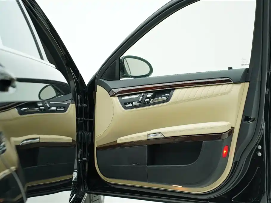 Mercedes-Benz S-Class 2008 Model S 600 L фото 31