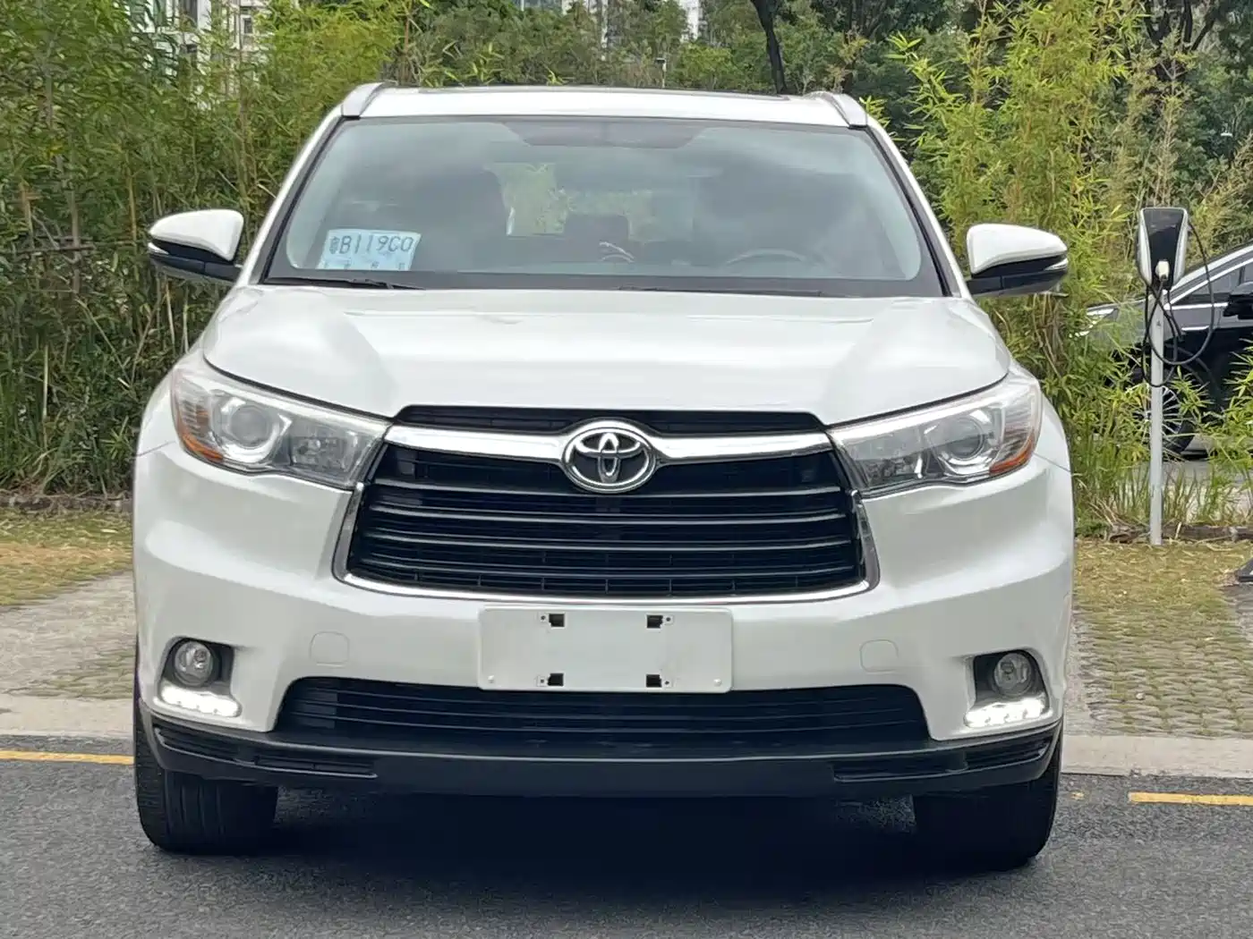 Toyota Highlander 2015 2.0T FWD Luxury Edition 7-seater фото 2