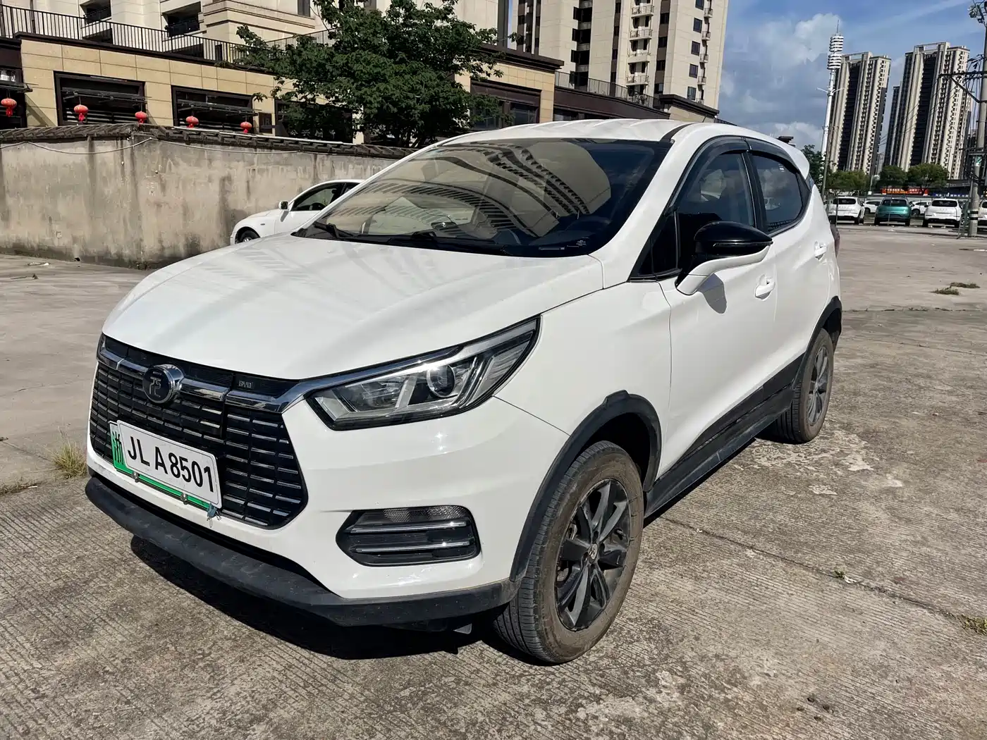 BYD Yuan New Energy 2018 EV360 Smart Connected Premium Type