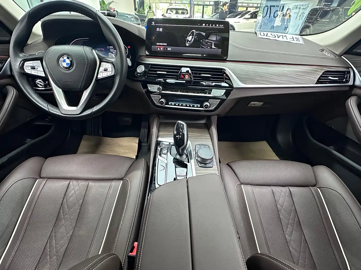 BMW 5 Series 2023 530Li Premium Luxury Package фото 8