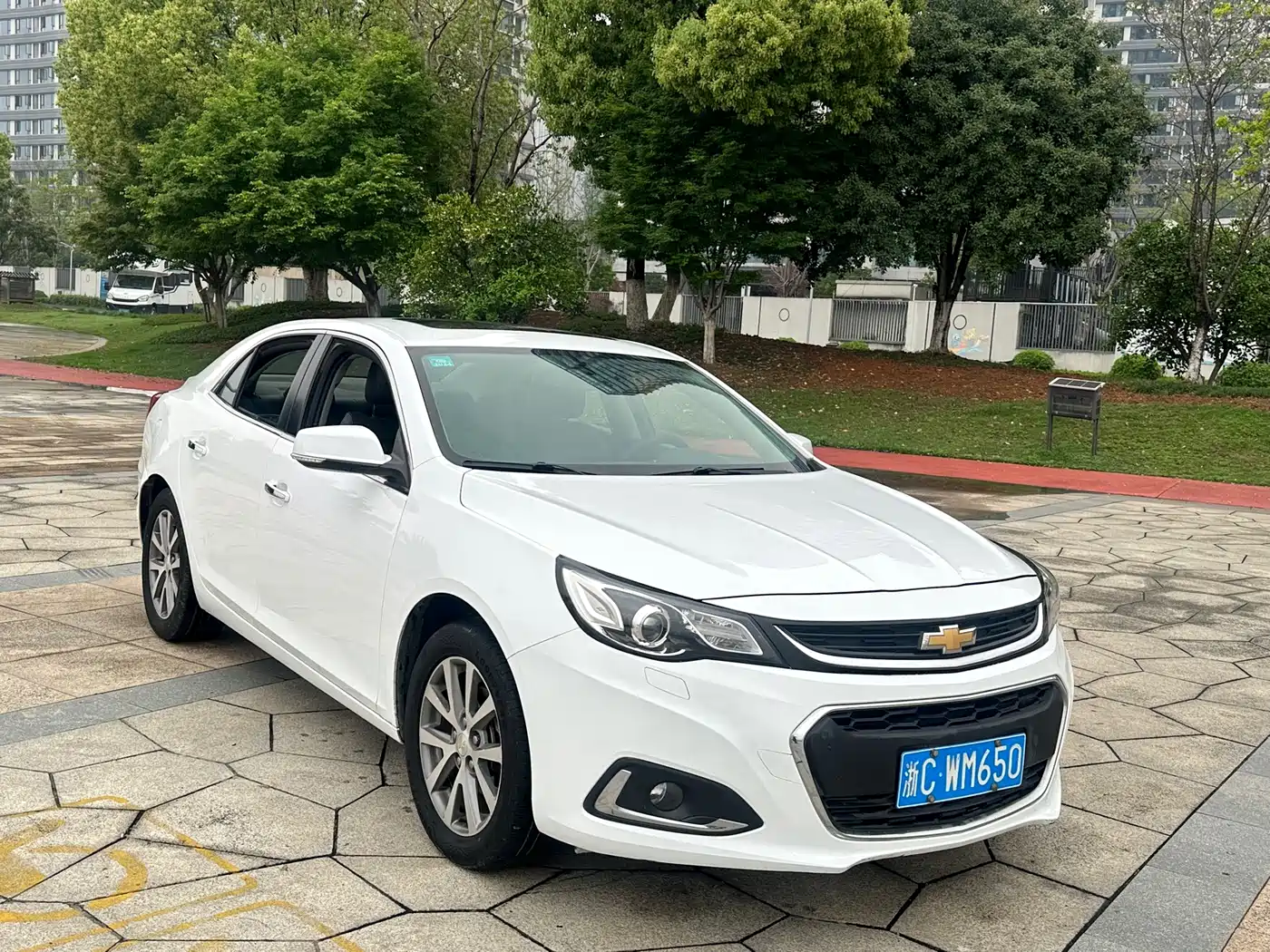 Chevrolet Malibu 2016 Model 2.4L Automatic Luxury Edition фото 3