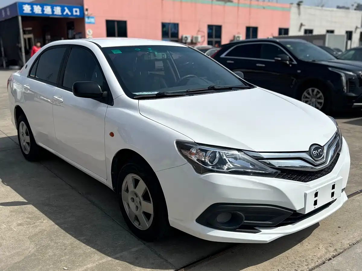 BYD F3