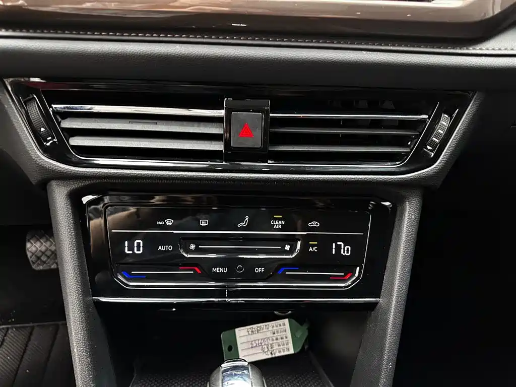 Volkswagen Tharu 2021 Model 280TSI 2WD Comfort Edition фото 15